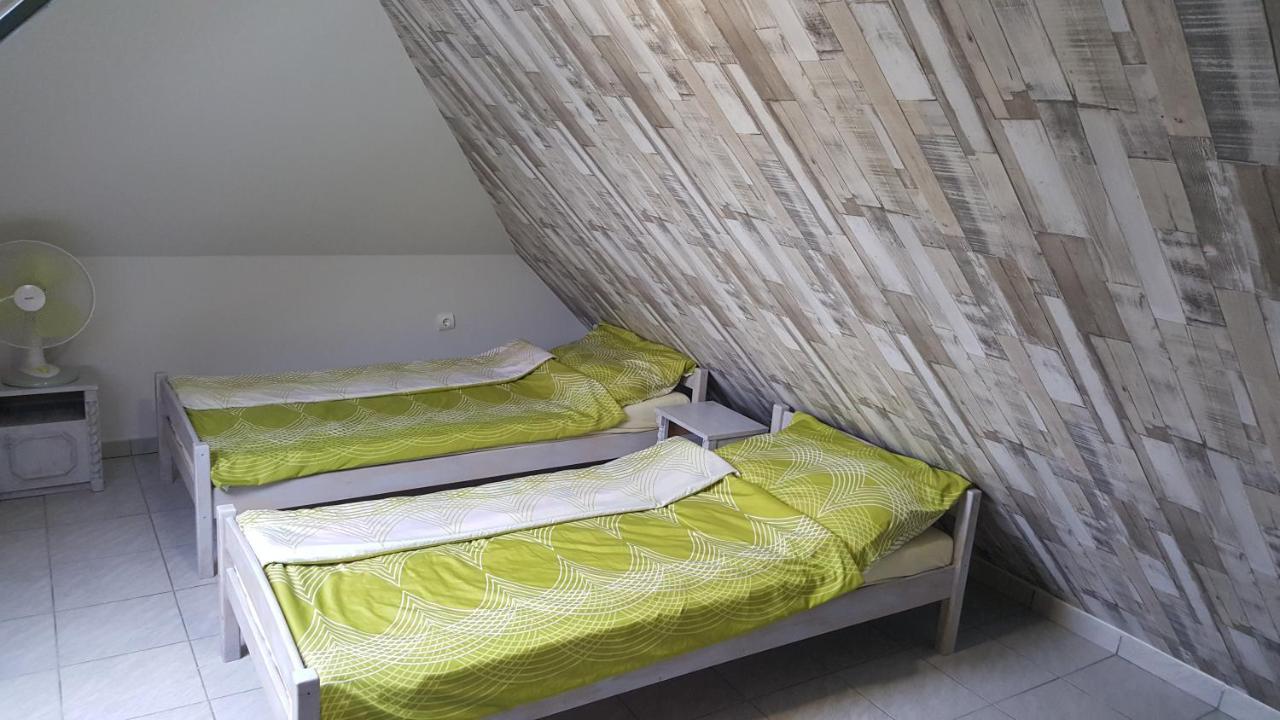 Illaberek Apartmanok Hajdúszoboszló Екстериор снимка