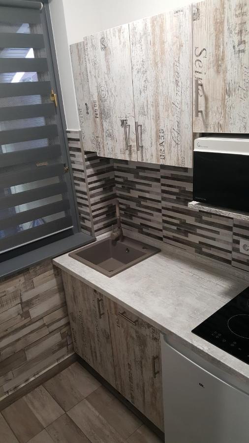 Illaberek Apartmanok Hajdúszoboszló Екстериор снимка