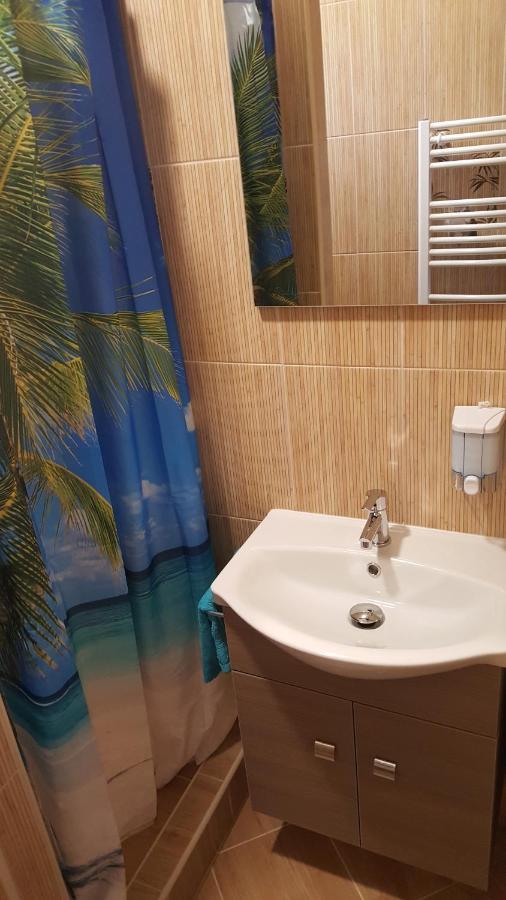 Illaberek Apartmanok Hajdúszoboszló Екстериор снимка