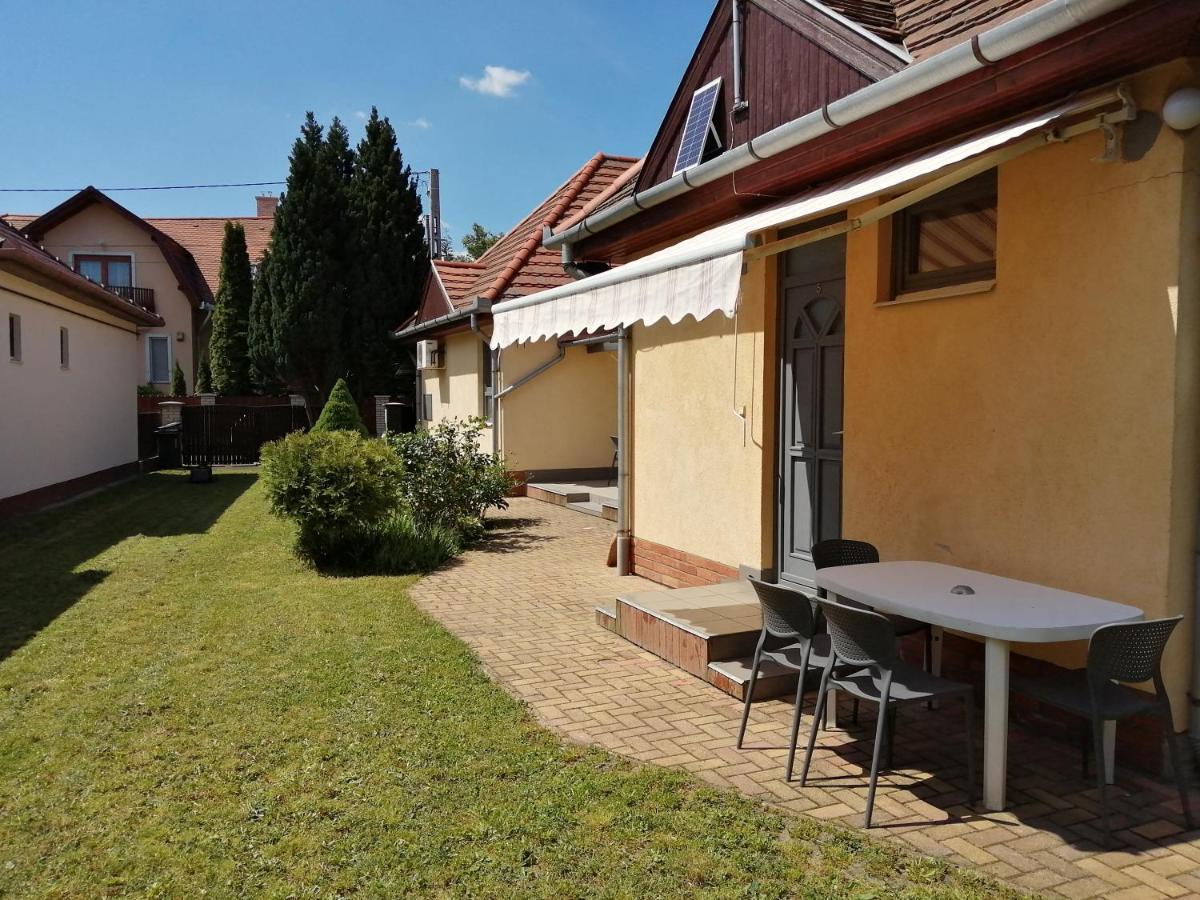 Illaberek Apartmanok Hajdúszoboszló Екстериор снимка